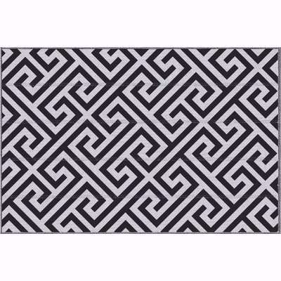 Outsunny 121 x 182 cm(4x6ft) Outdoor Rug Reversible Mat Plastic Straw Rug Portable RV Camping Mat for Garden Deck Picnic Indoor, Black & White