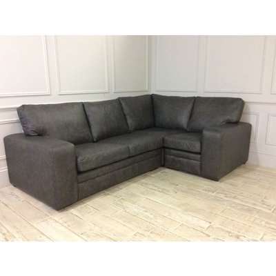 Sloane 2.5 x 1 Seater Corner Sofa Right Hand Facing in Family Friendly Industrial Leather Armour