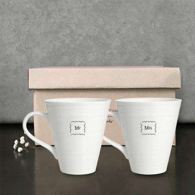 Porcelain Mr & Mrs Mug Set