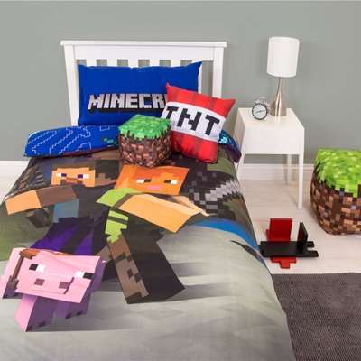 Minecraft Goodguys Single Duvet Cover and Pillowcase Set Red, Blue and Green
