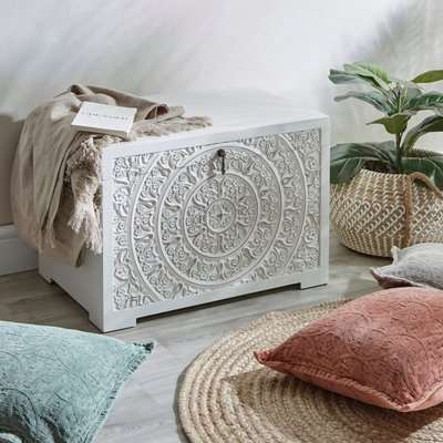 Samira Carved Wood Trunk Small White