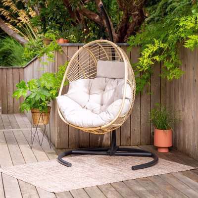 Singapore Hanging Egg Chair Brown
