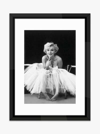 Marilyn Monroe - Ballerina Framed Print & Mount, 90 x 70cm