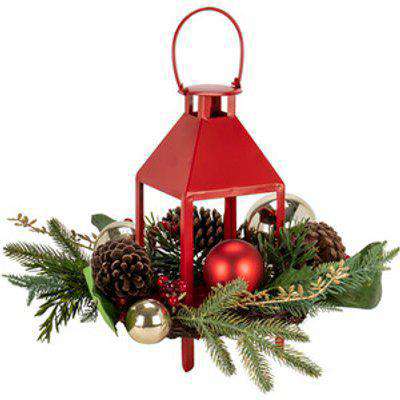 Deluxe Lantern With Bauble Wreath