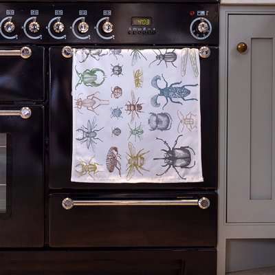 Many Species in Vintage Old Hand Drawn Style Designer Kitchen Towel - White